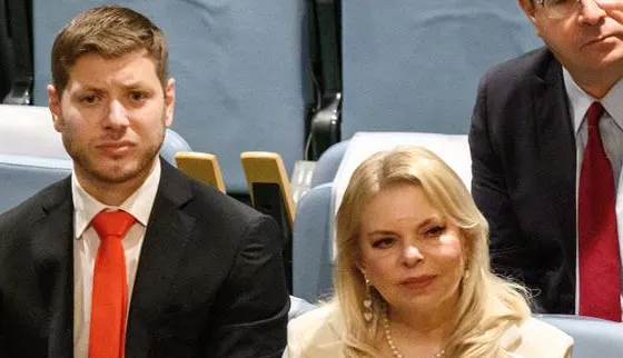 Elections législatives en Israël : la guerre d’influence de Yaïr Nétanyahou, le très à droite fils de son père