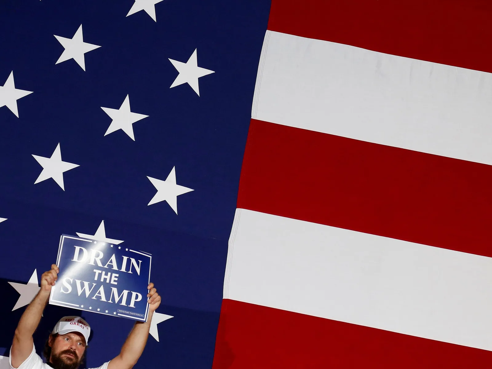 Epstein, l'Iran et « drainer le marais » : les républicains ont-ils changé de cap avant le vote ?