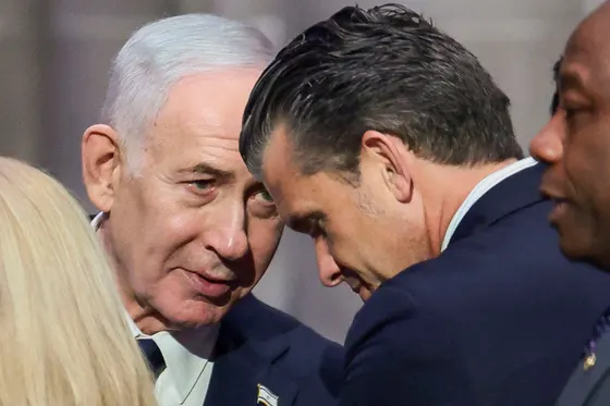 Hegseth rencontre Netanyahu lors d'une visite non annoncée en Israël