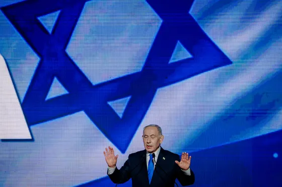 Israël se rend aux urnes alors qu'un virage à droite domine une élection cruciale