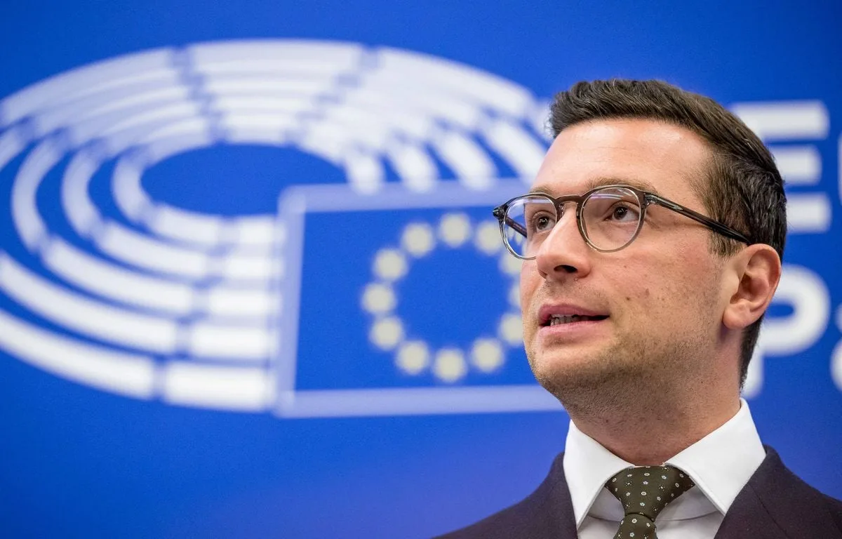 Jordan Bardella accusé d’antisémitisme : Mediapart publie des captures d’écran des messages