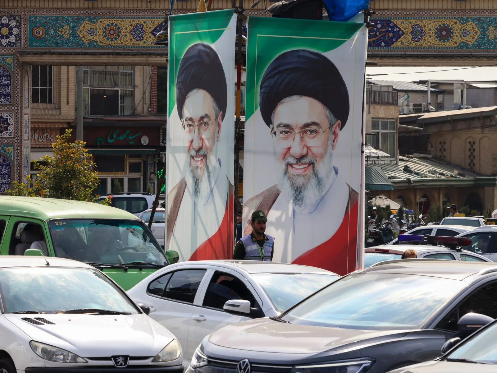 L'Iran révèle une doctrine « offensive », les États-Unis émettent une alerte : la guerre est-elle imminente ?