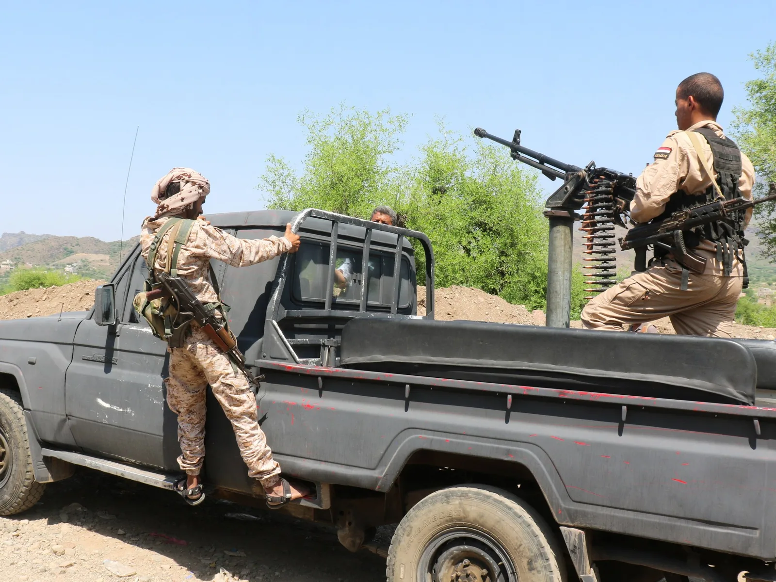 La coalition dirigée par l'Arabie saoudite affirme qu'une centrale électrique a été attaquée à Médine et en attribue la responsabilité aux Houthis