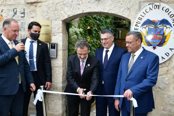 La Colombie inaugure son ambassade en Israël à Jérusalem