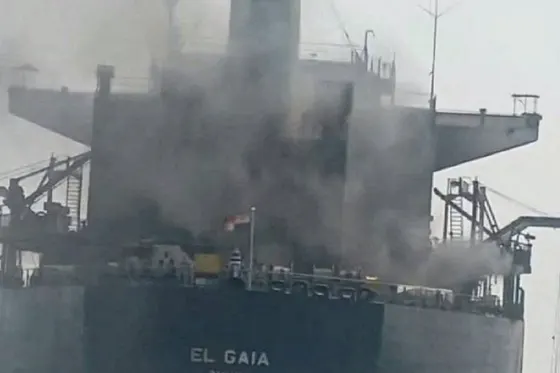Les attaques à Hormuz s'intensifient alors que les efforts pour mettre fin à la guerre contre l'Iran s'enlisent