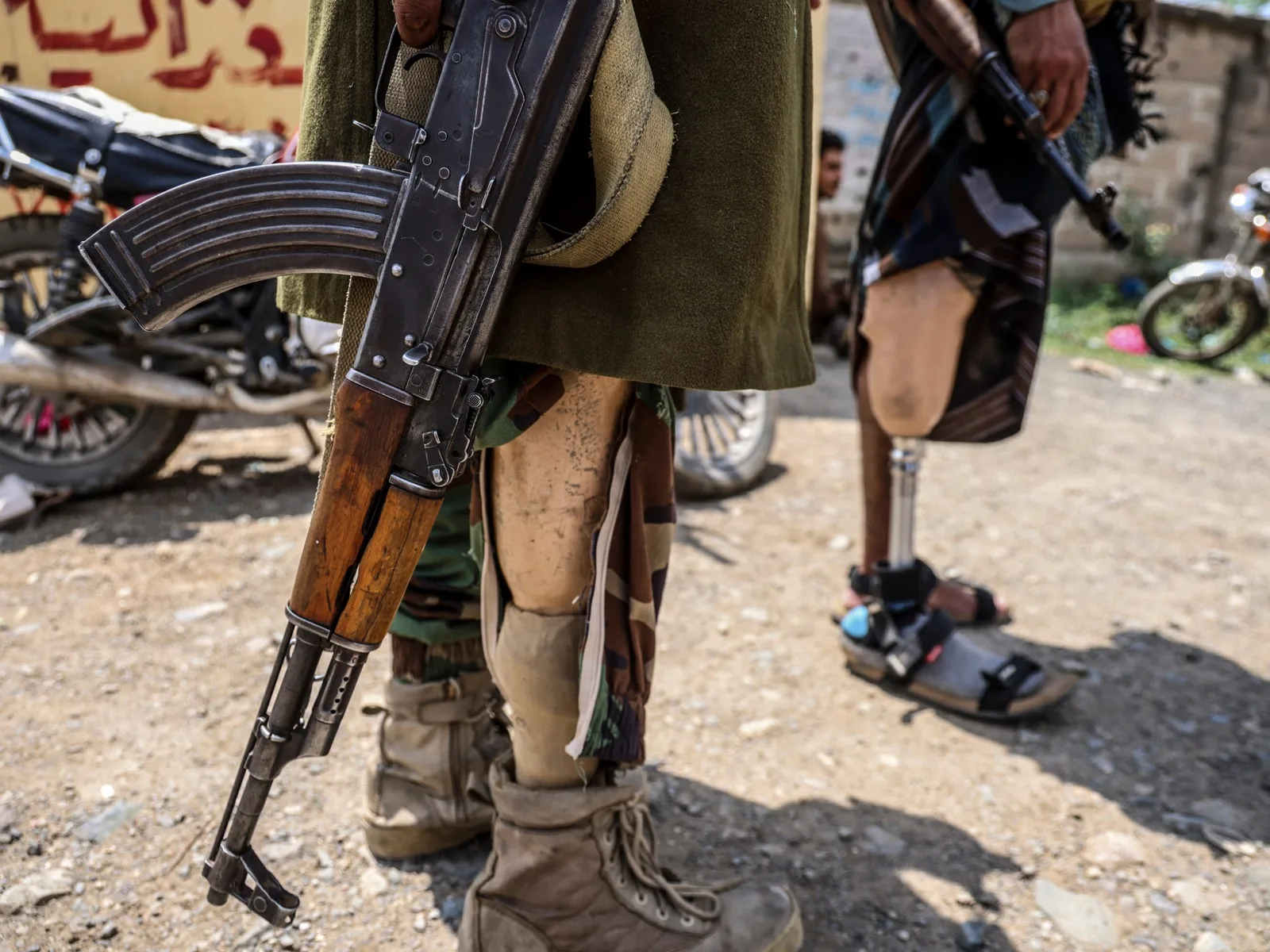 Les forces gouvernementales yéménites visent Sanaa, mais la défaite des Houthis sera un défi