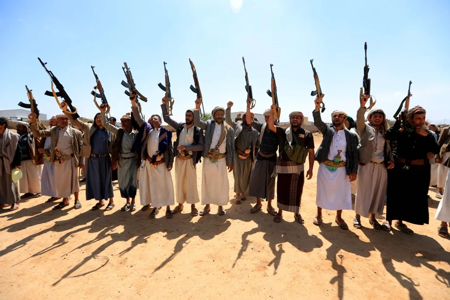 Les houthis disent avoir visé l’aéroport de Riyad et des bases militaires saoudiennes