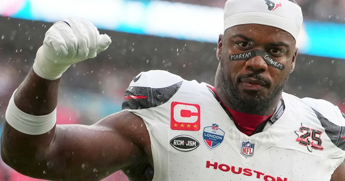 NFL : Azeez Al-Shaair honore des enfants palestiniens pour la cinquième semaine consécutive