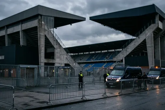 Pays-Bas : Israël dénonce l'interdiction des supporters du Hapoel Beer-Sheva à Alkmaar