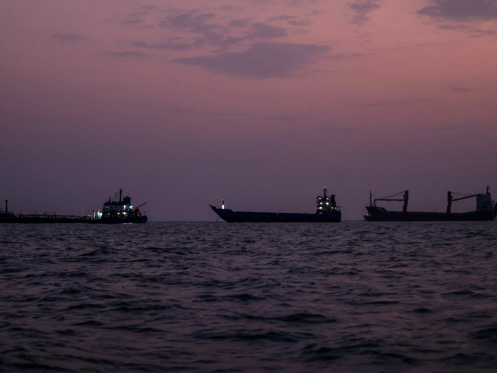Pourquoi les « intermédiaires » pétroliers iraniens doivent-ils des milliards au gouvernement ?