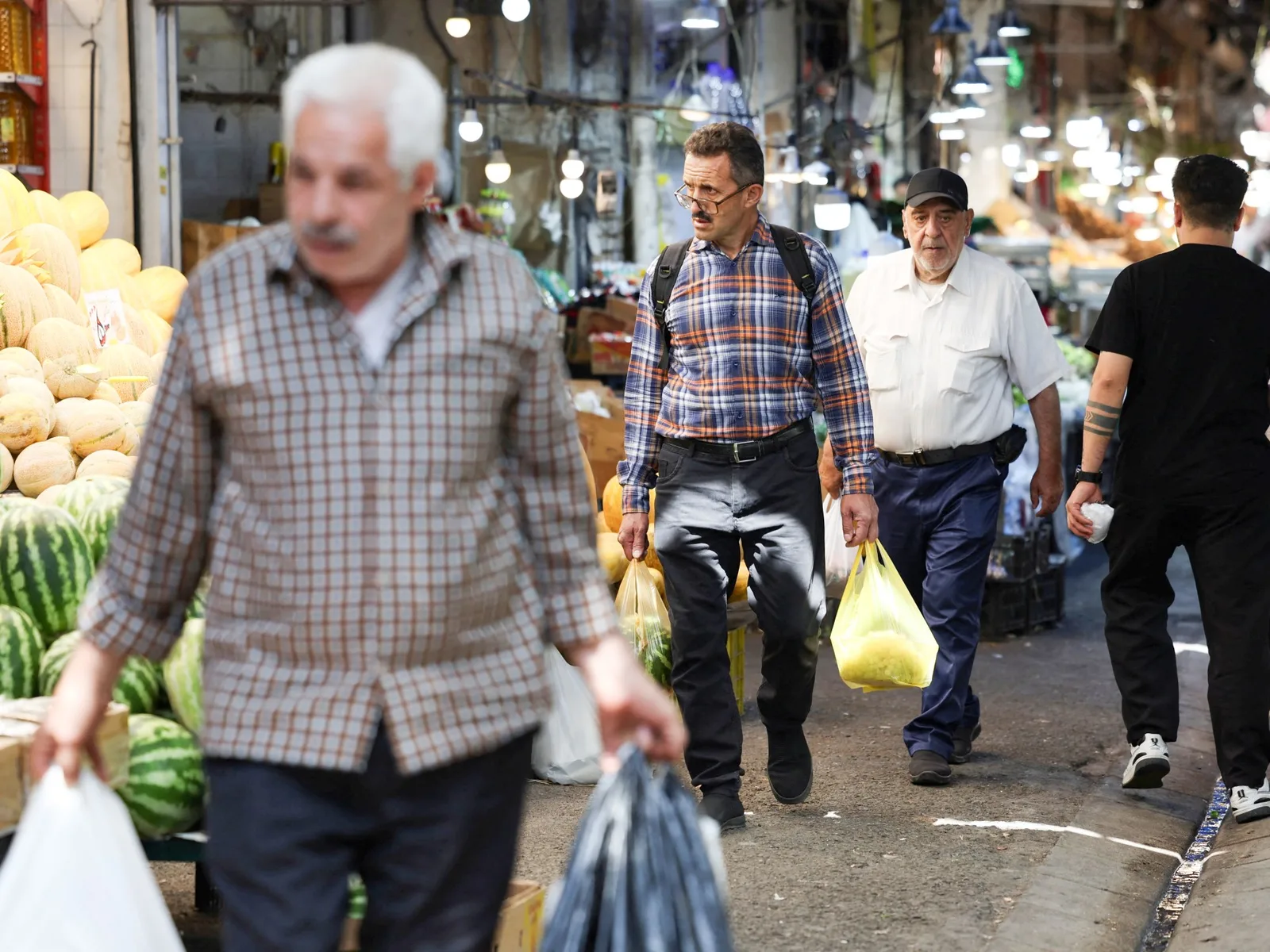 Quelles nouvelles mesures l'Iran prend-il pour contrer la pression économique américaine ?